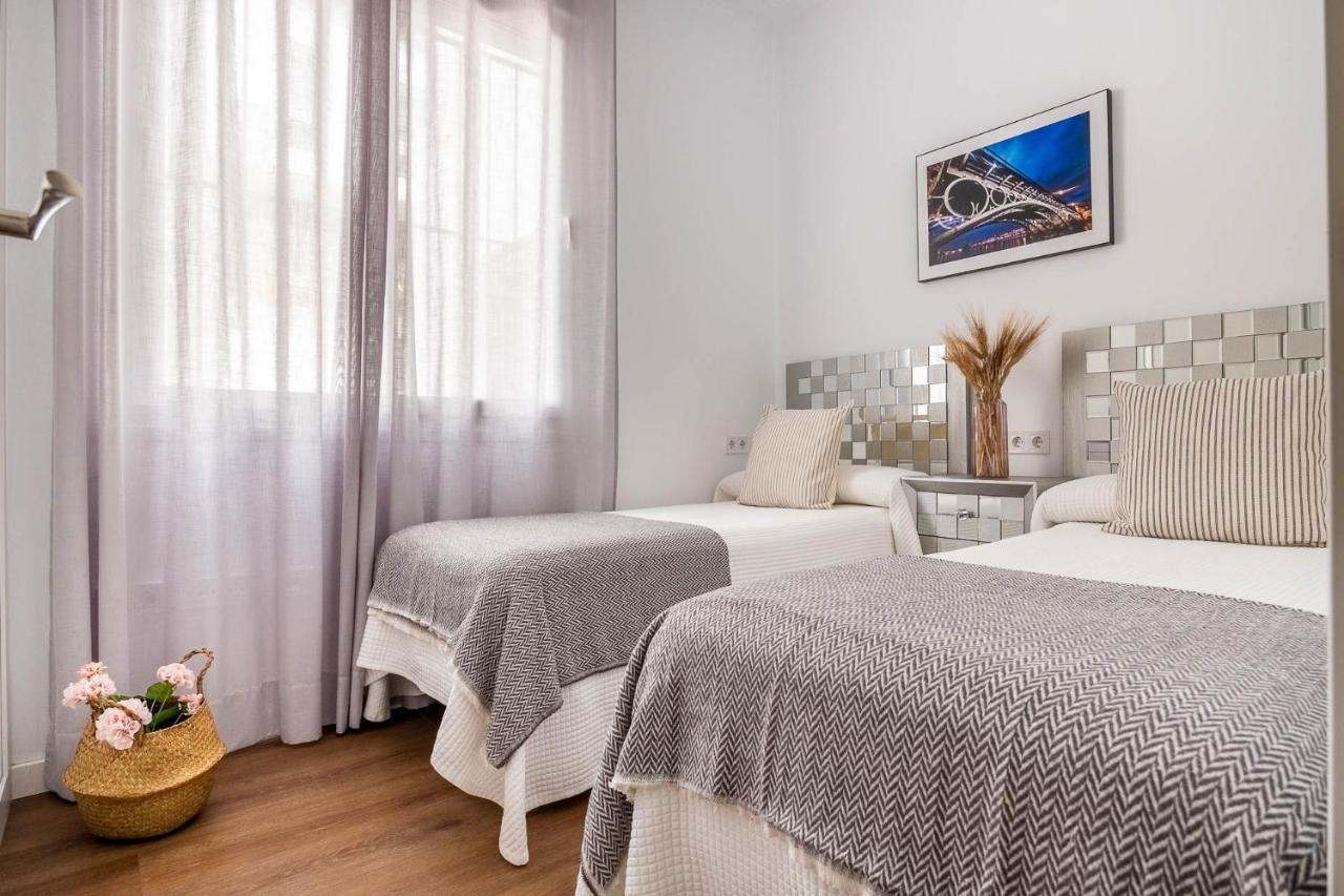 Apartamento Leyendas De Becquer A4 Севиля Екстериор снимка