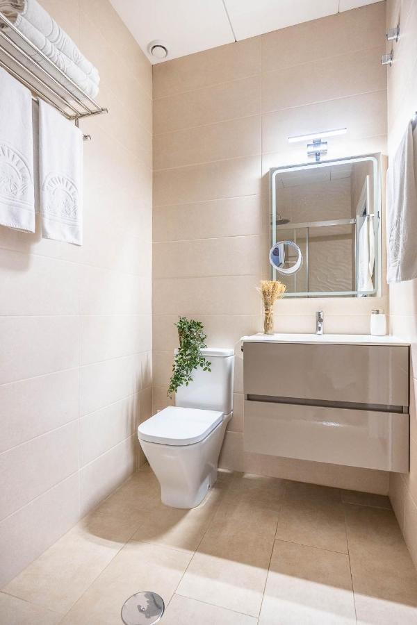 Apartamento Leyendas De Becquer A4 Севиля Екстериор снимка
