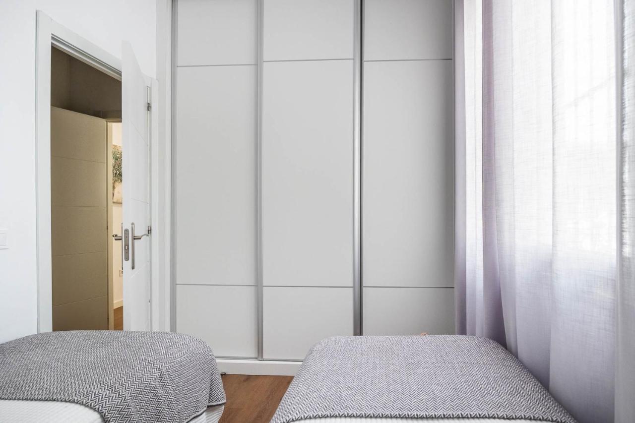 Apartamento Leyendas De Becquer A4 Севиля Екстериор снимка